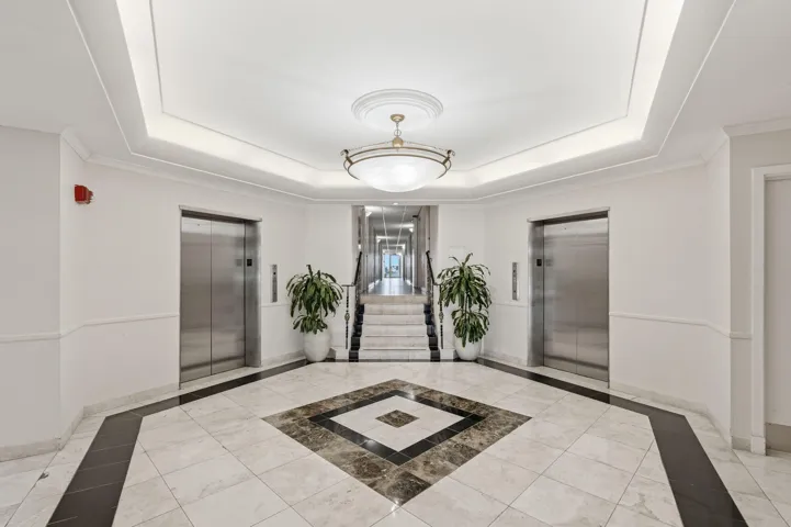 4-web-or-mls-2800_N_Flagler_Dr_Unit_410_