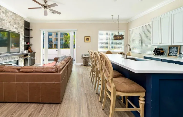 Kitchen/Family Room
