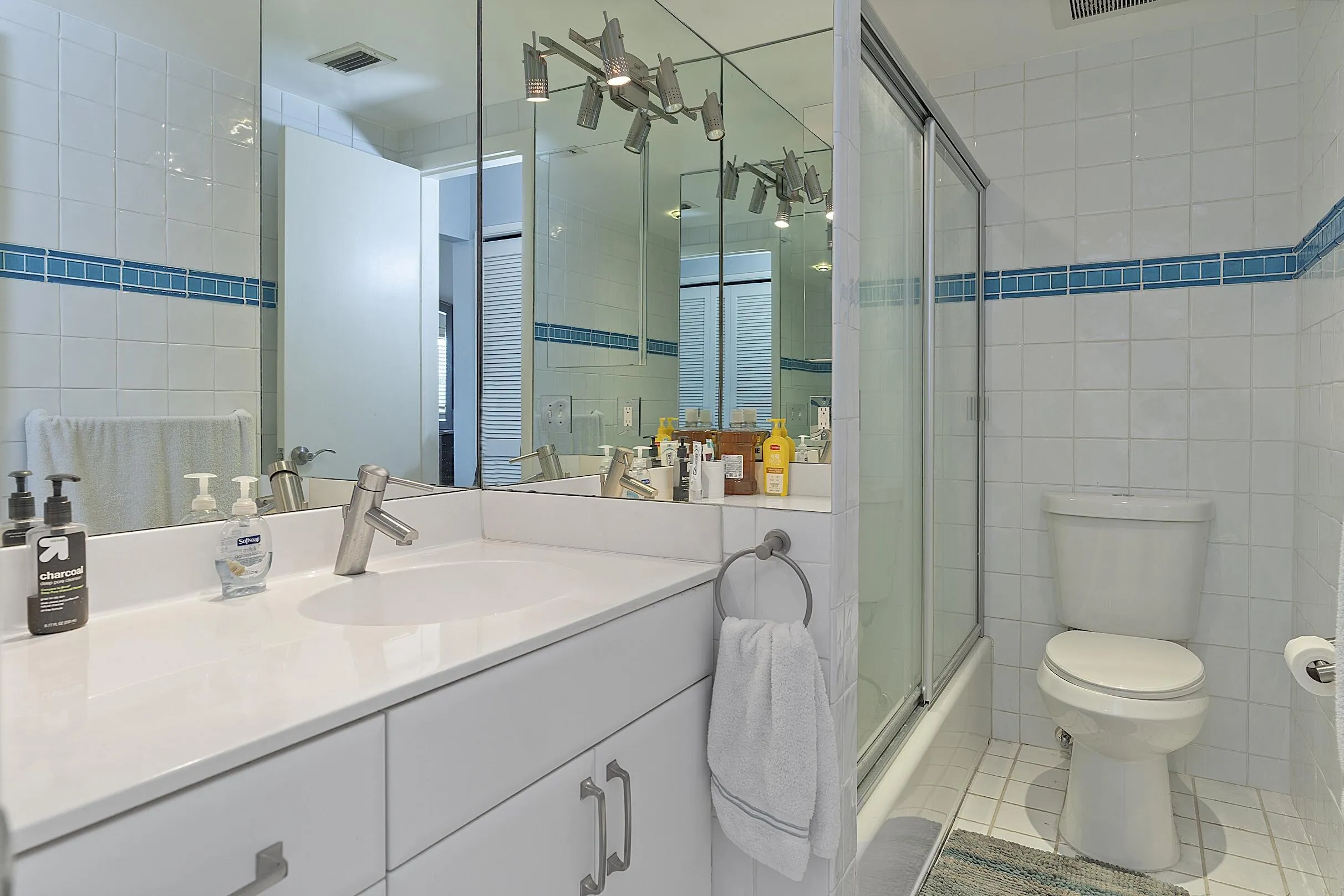 1535 SE 15th St - #206 - 033