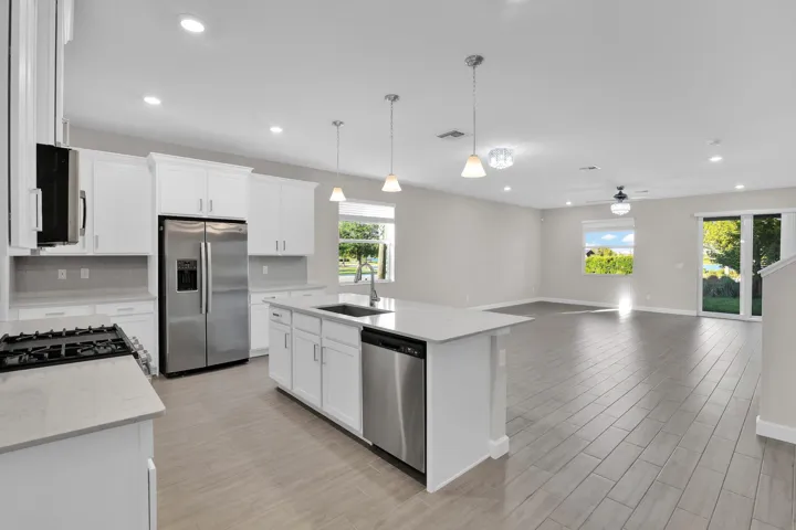 1168 Stirling Pine Place Loxahatchee 40