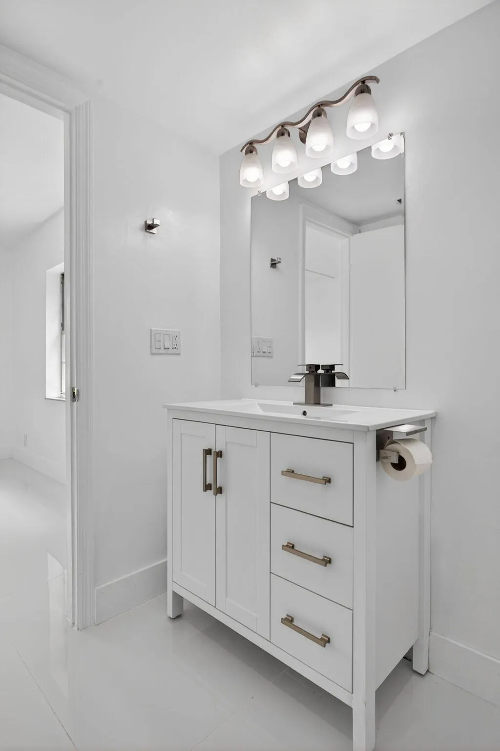 25-web-or-mls-5561-6218