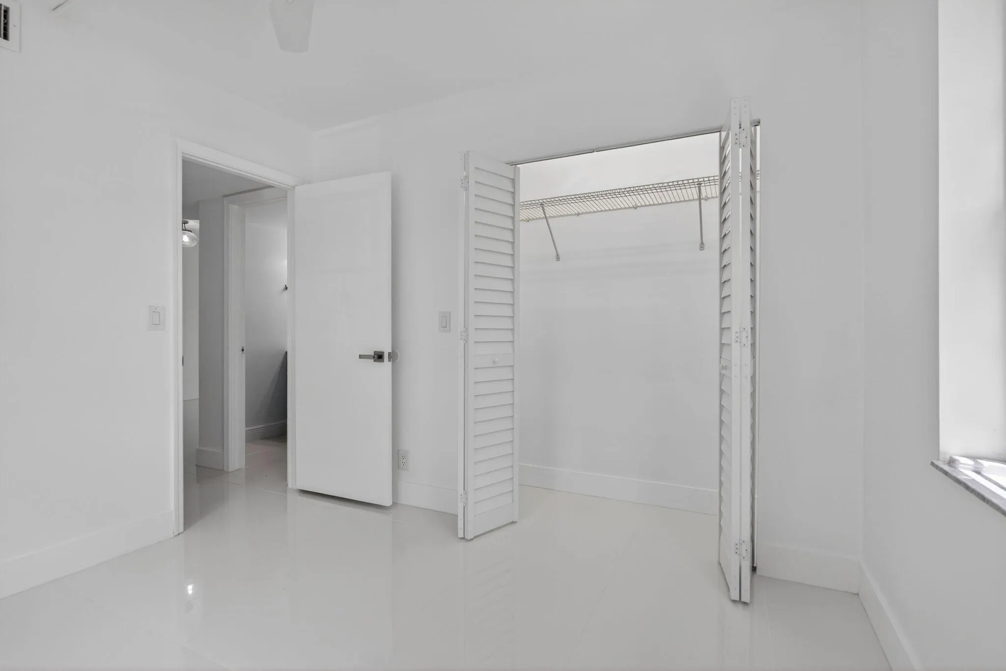 12-web-or-mls-5561-6154