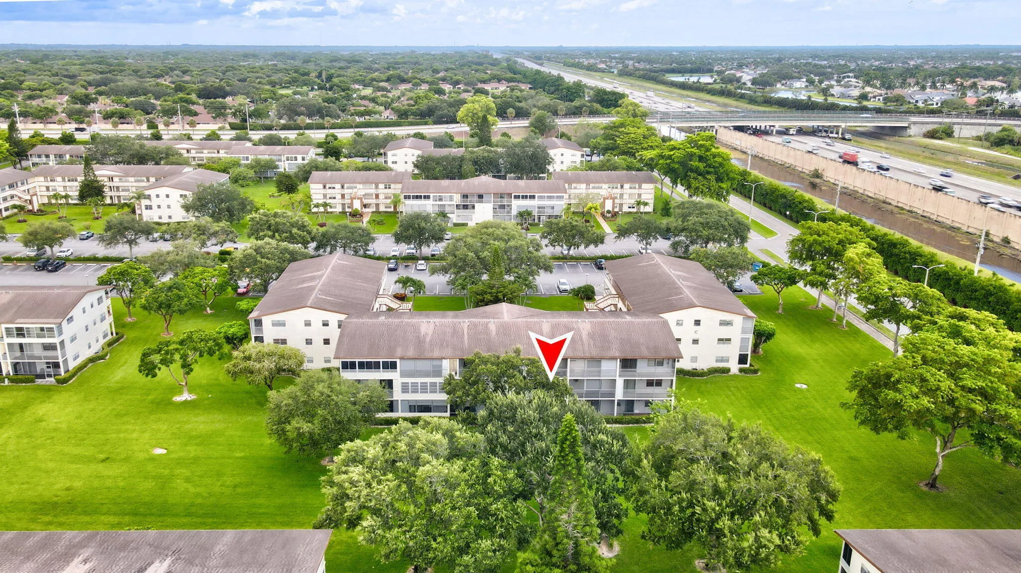 Complex view in Boca