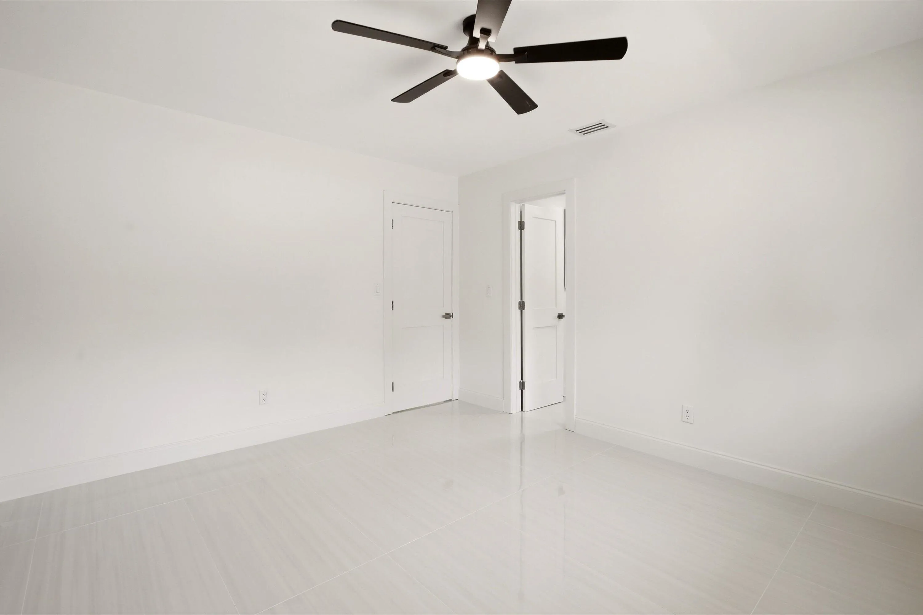 23-Property Photo 023