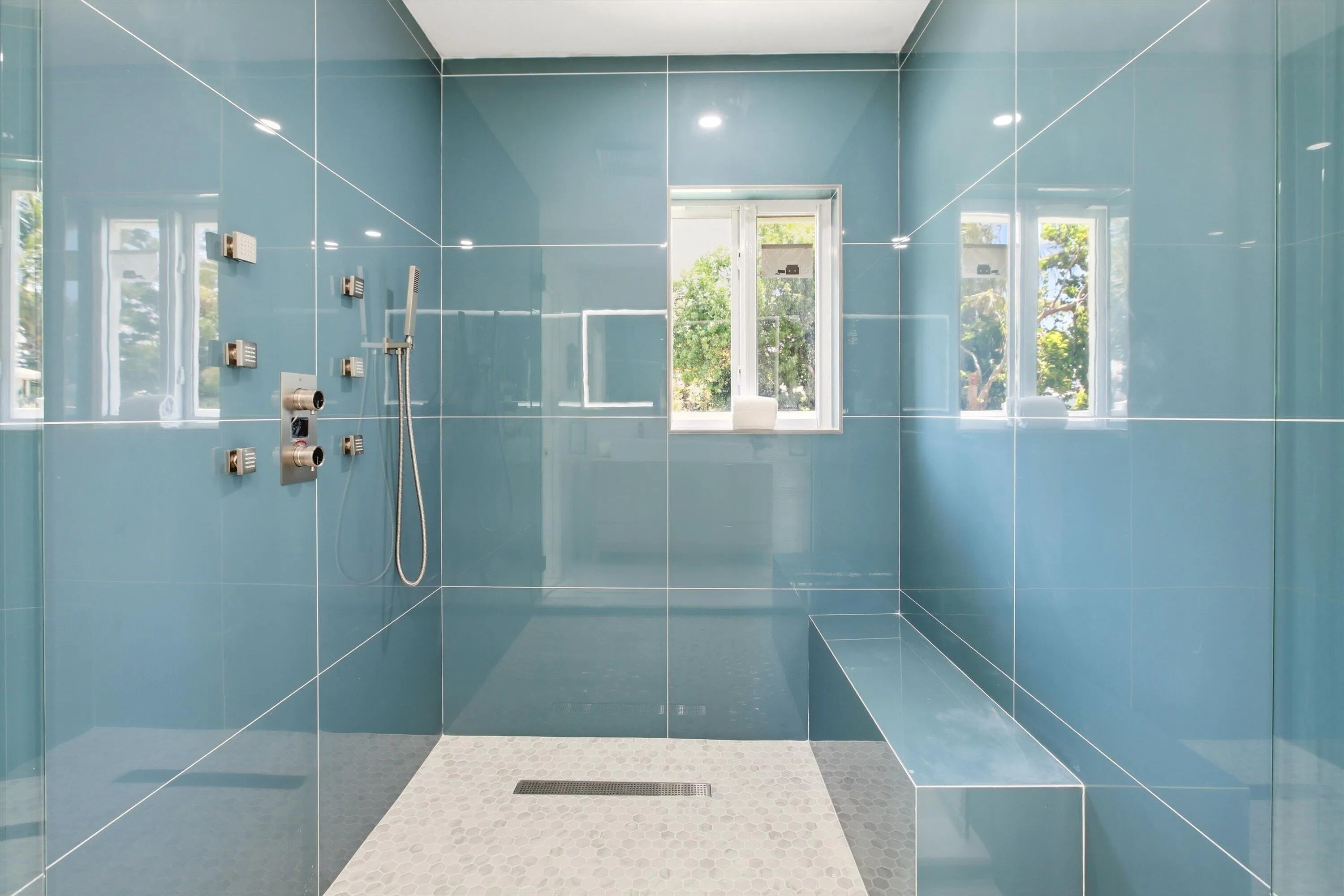 25-Property Photo 025