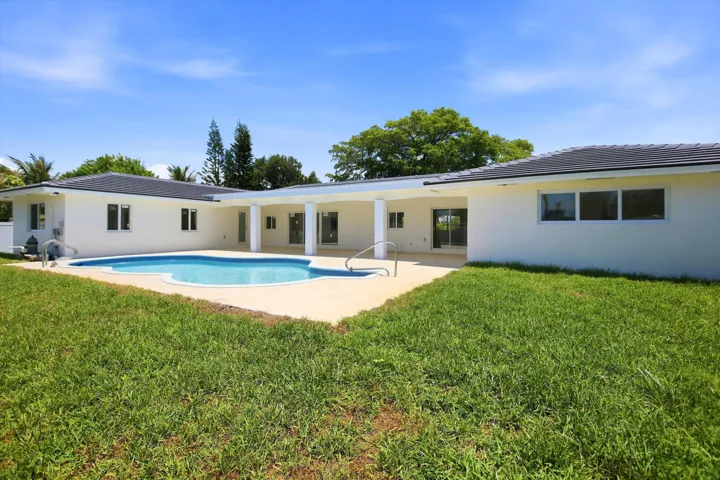 34-Property Photo 034