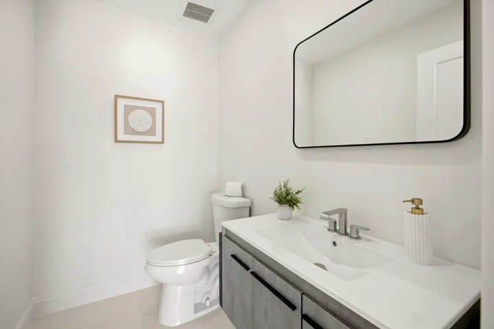 13-Property Photo 013