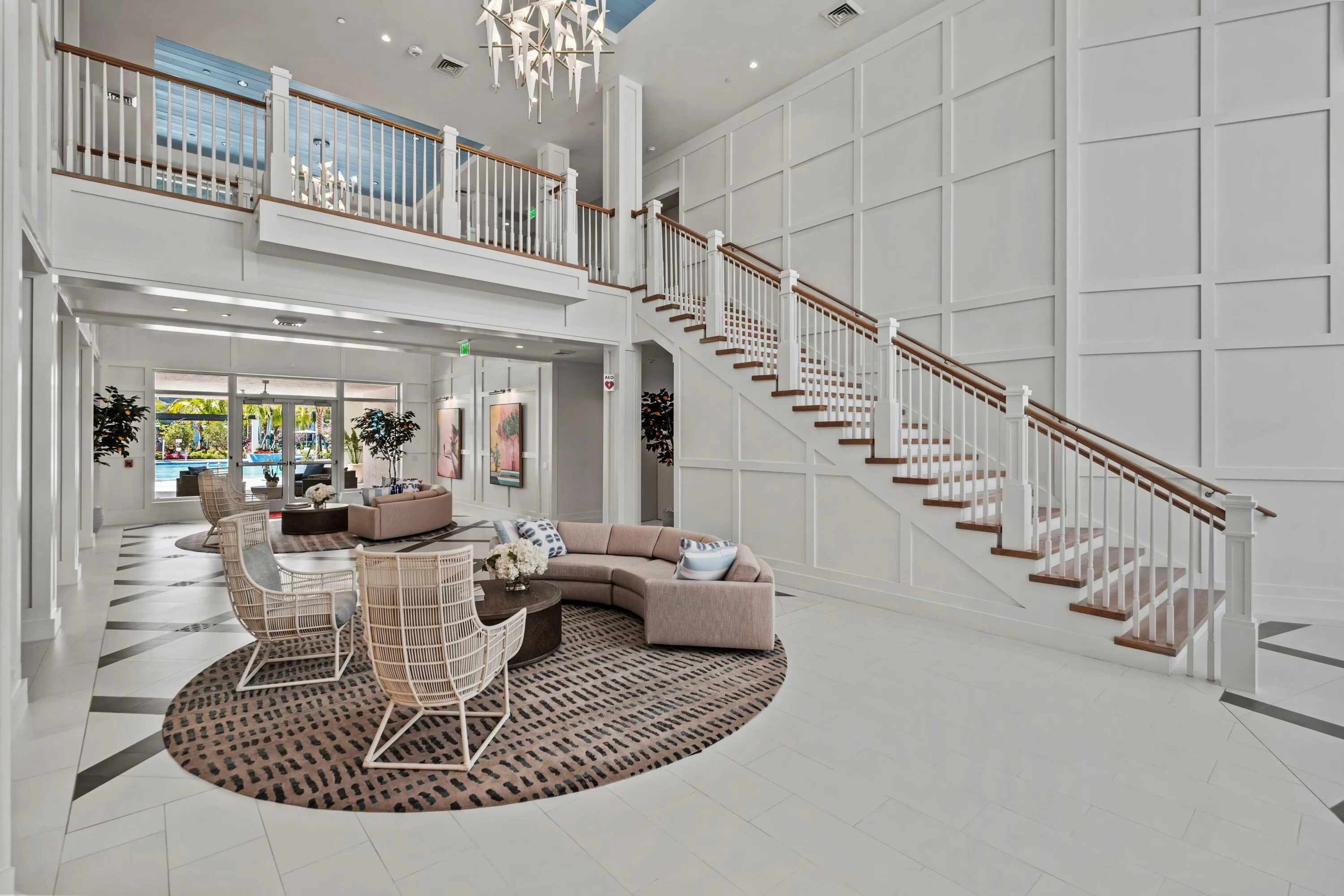 027-Lobby