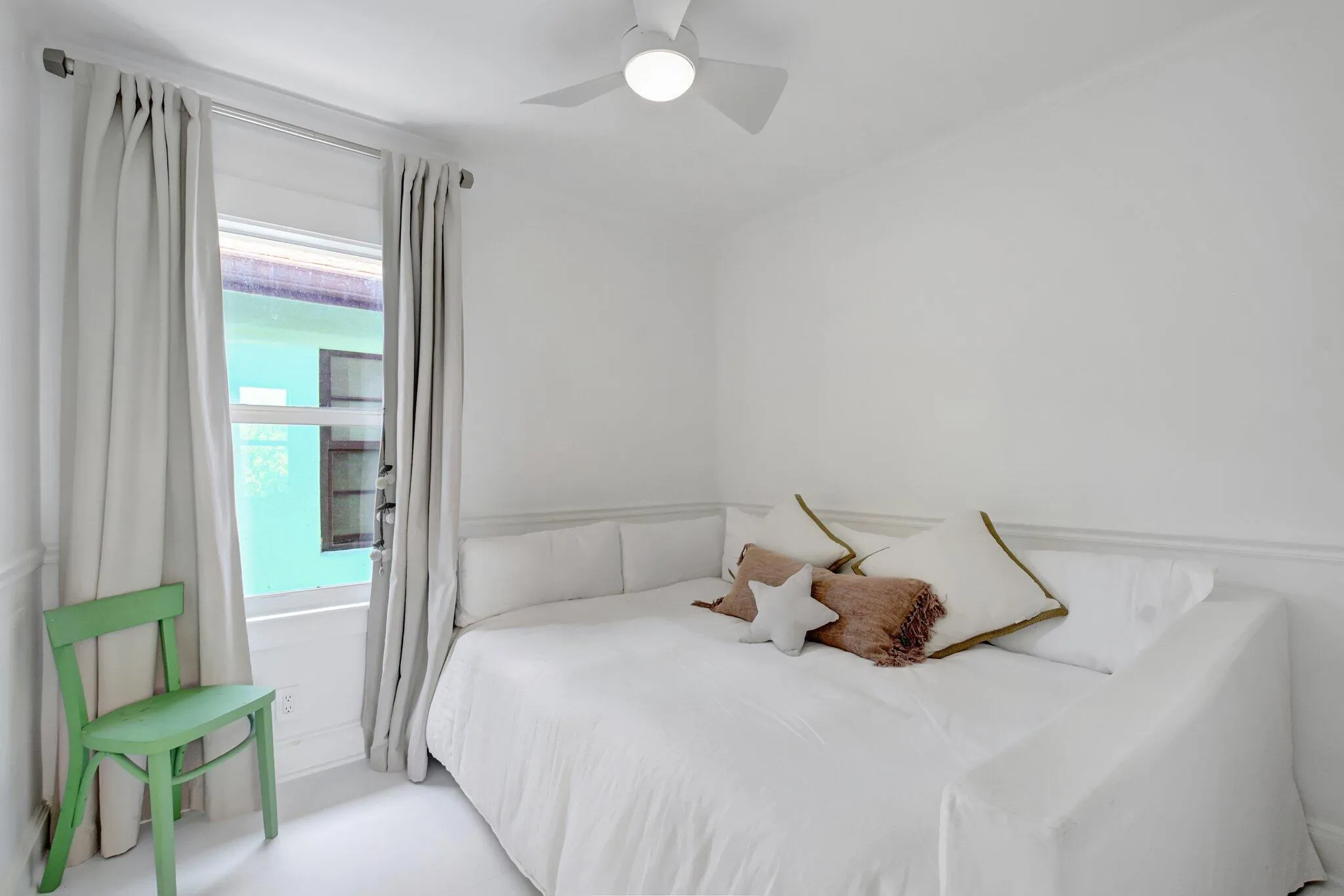 2nd Bedroom