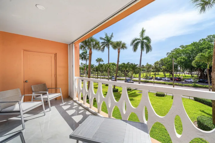 15 south Golfview rd