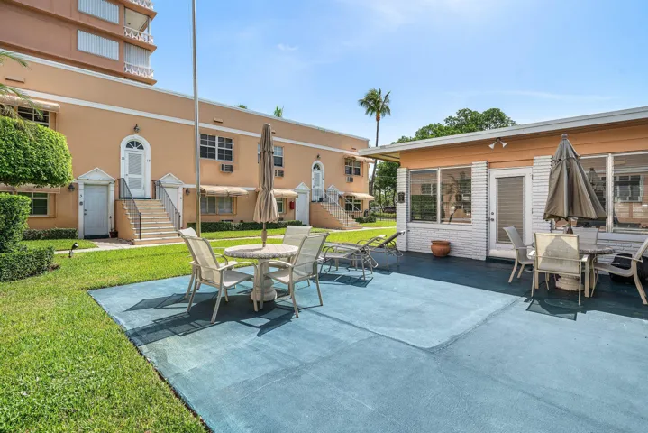 15 south Golfview rd