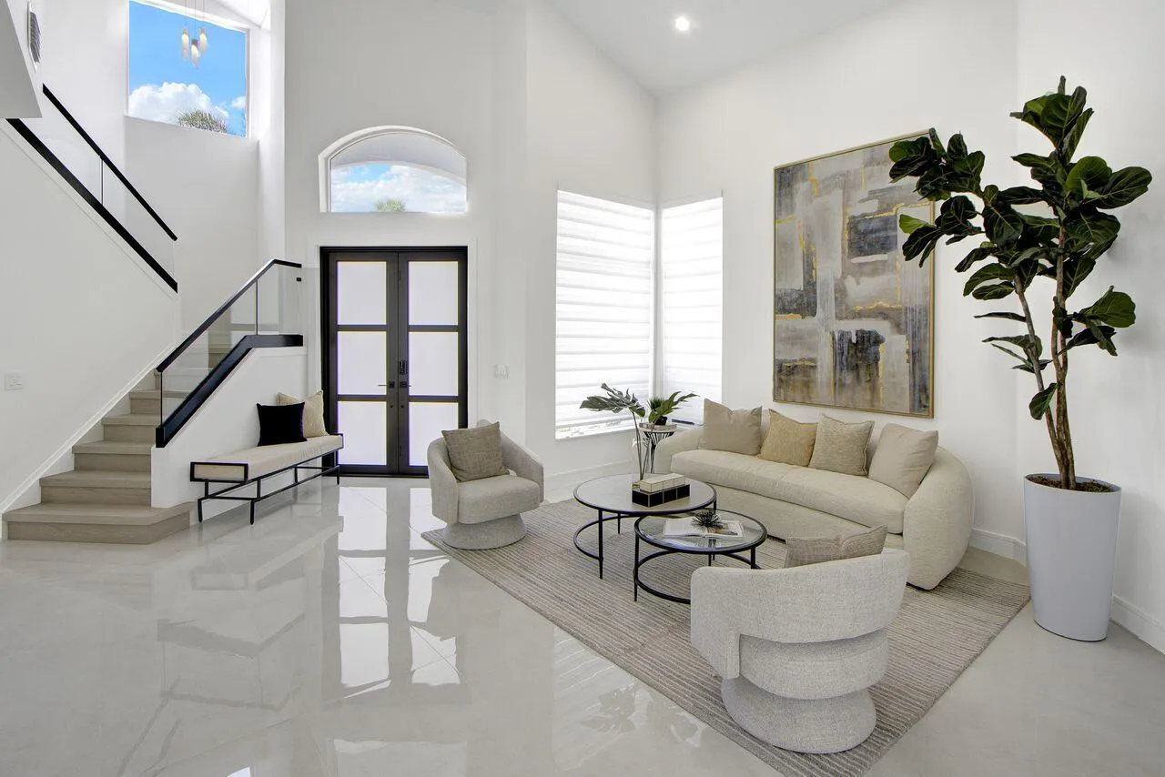 Perspective to Front Door