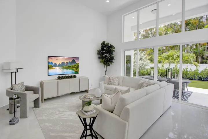 Family Room - 2