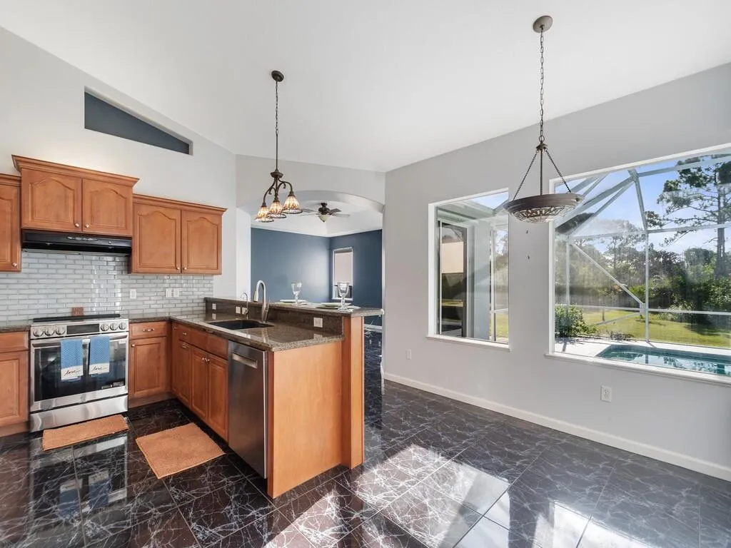 Property photo 25