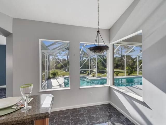 Breakfast nook
