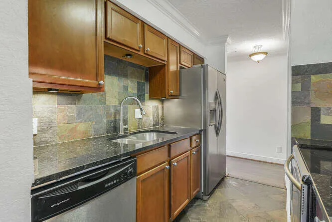 2311 n congress ave 28 pamela-021-028-66