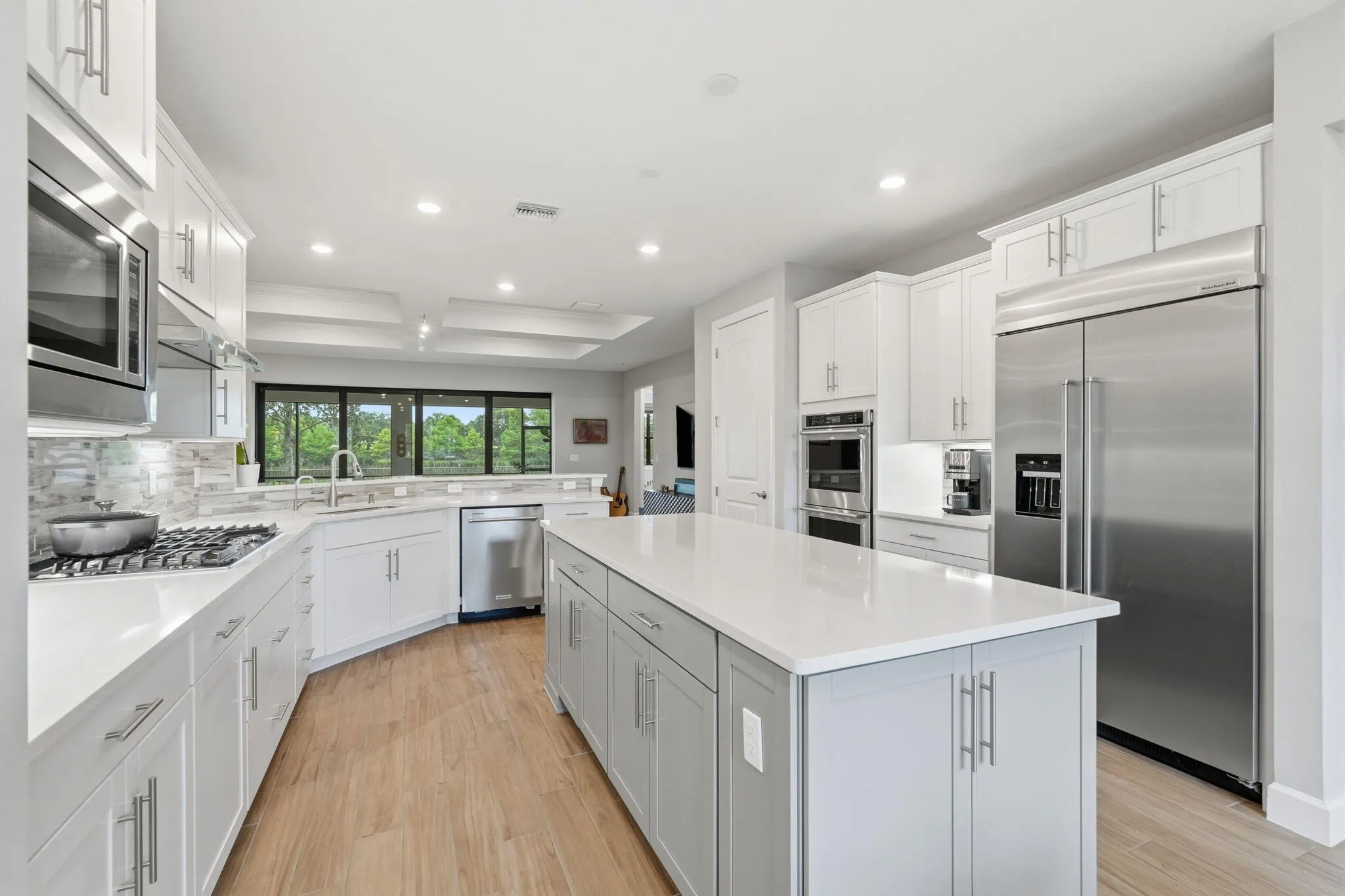 36-web-or-mls-208_Sonoma_Isles_Circle_03