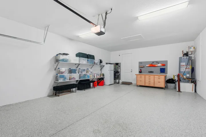 47-web-or-mls-208_Sonoma_Isles_Circle_04
