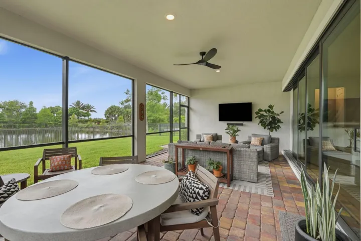 51-web-or-mls-208_Sonoma_Isles_Circle_05
