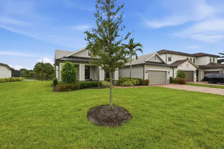 60-web-or-mls-208_Sonoma_Isles_Circle_05