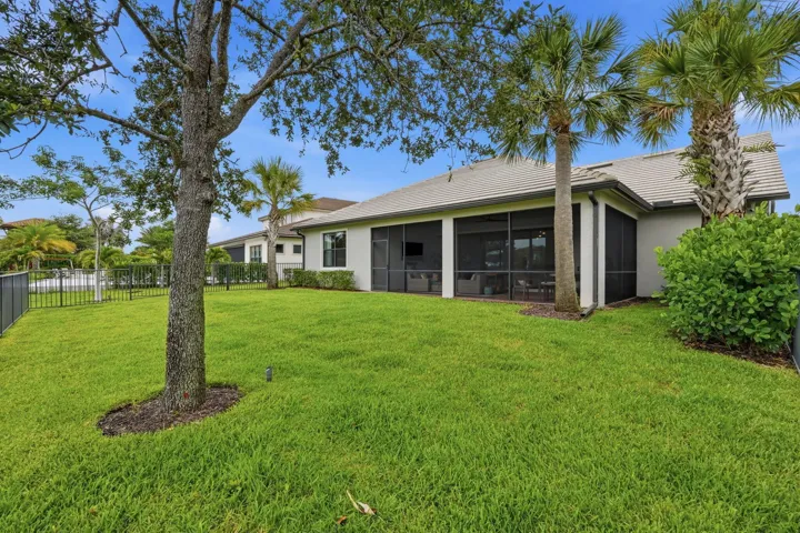 55-web-or-mls-208_Sonoma_Isles_Circle_05