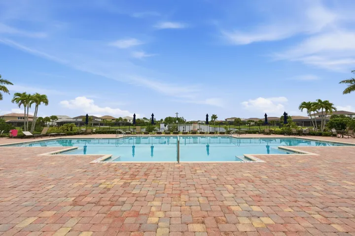 70-web-or-mls-208_Sonoma_Isles_Circle_06
