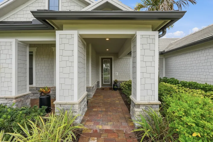 62-web-or-mls-208_Sonoma_Isles_Circle_06
