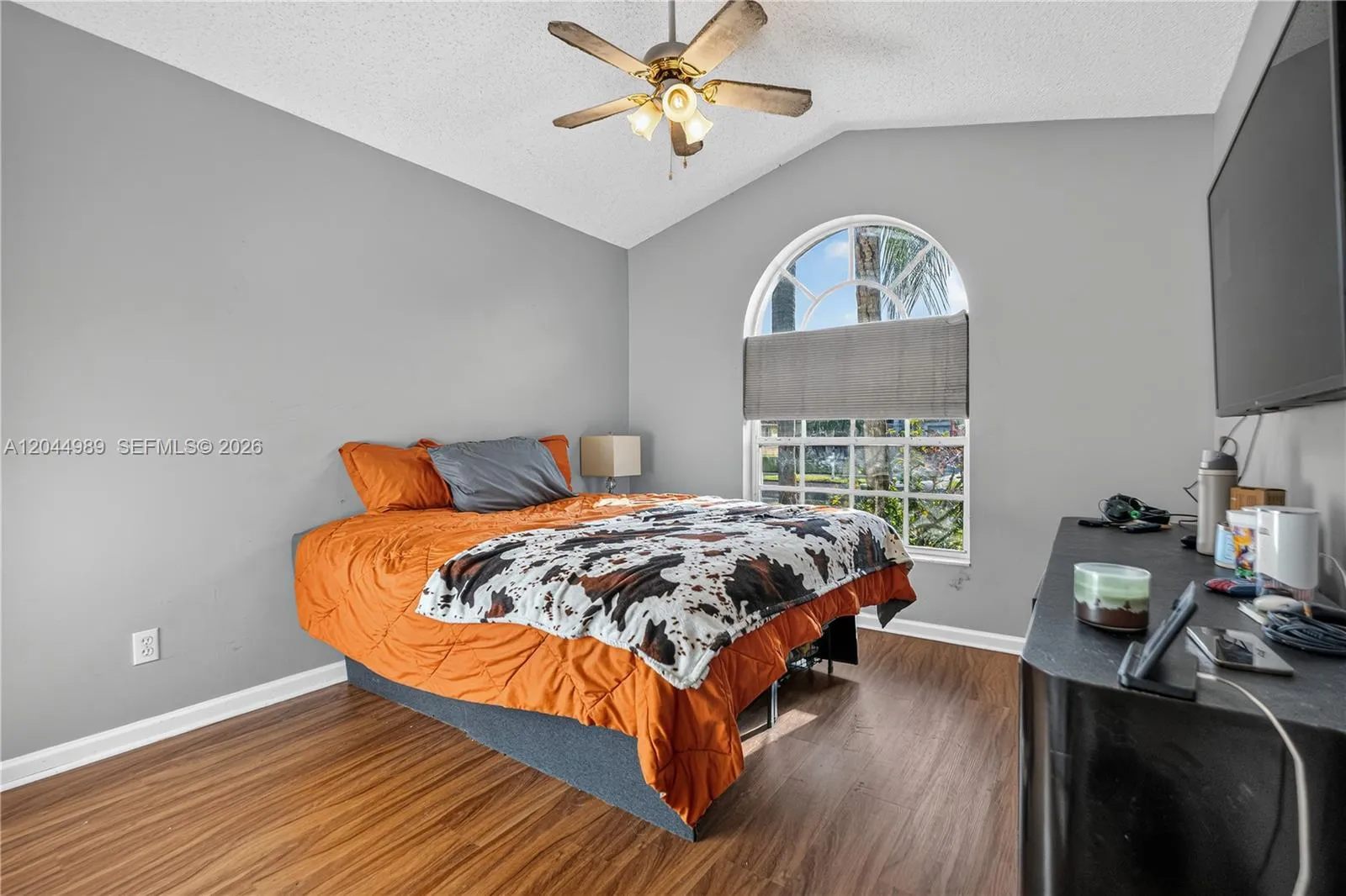 Photo 27