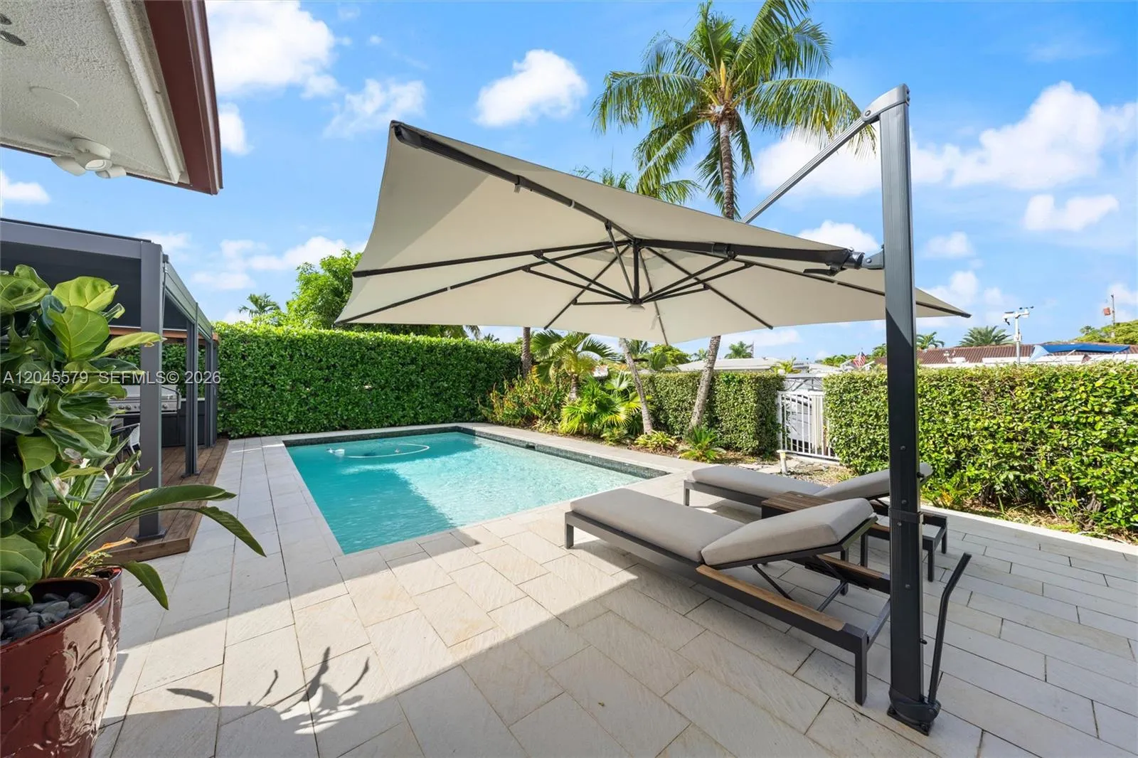 Property photo 25