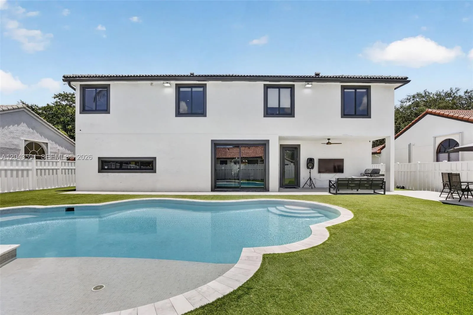 Property photo 54