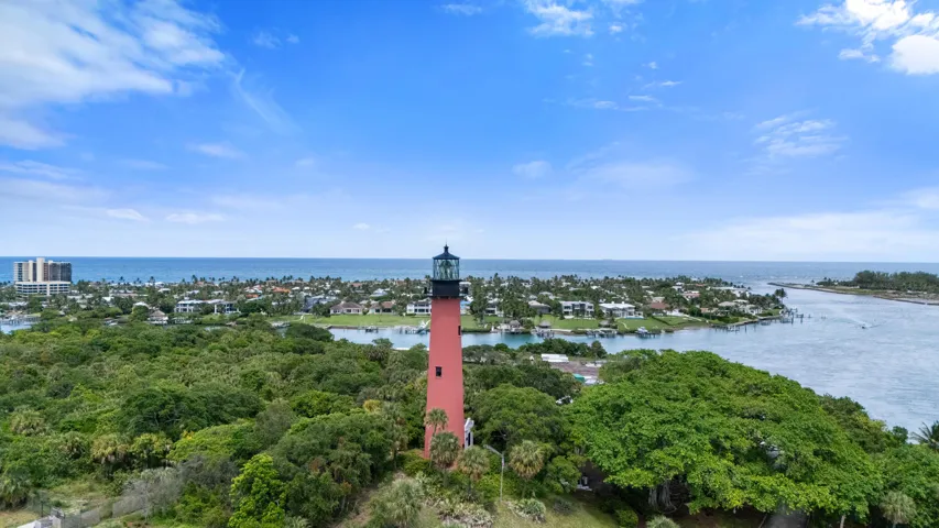 50_ju stock - jupiter light house 10
