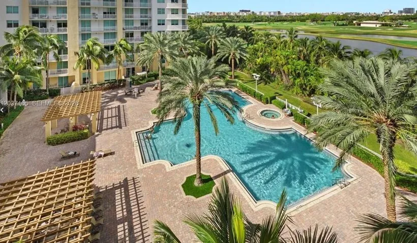 Condo Pool