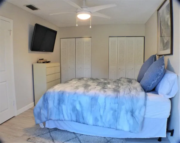 Second bedroom