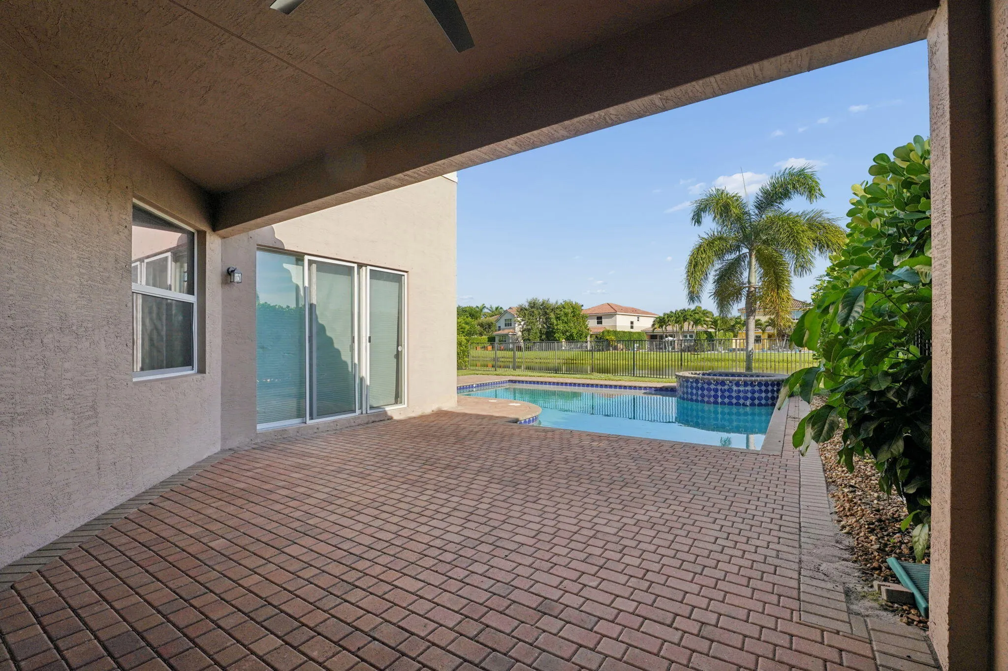 21-web-or-mls-DSC02325