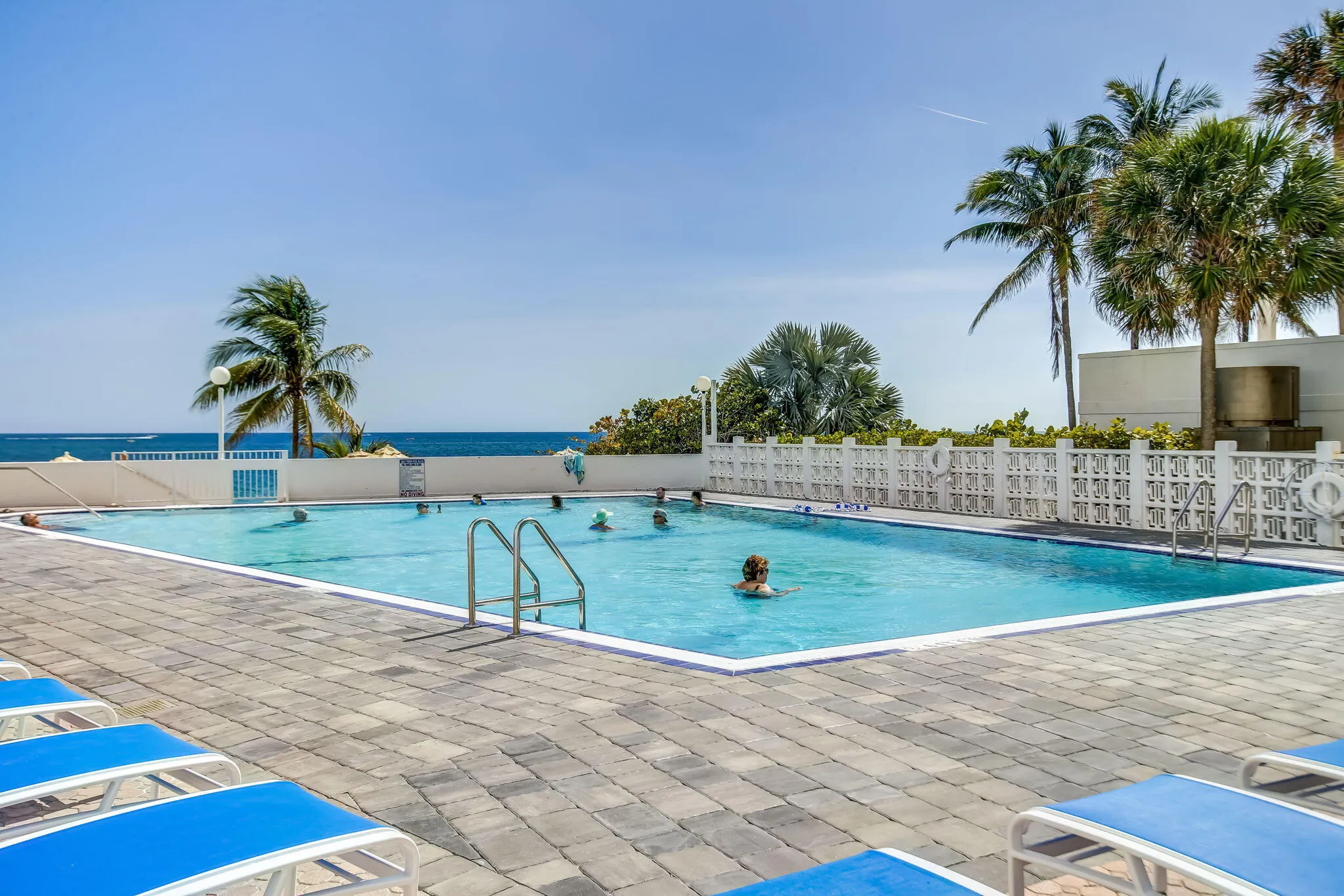 Resort Ocean Front Pool