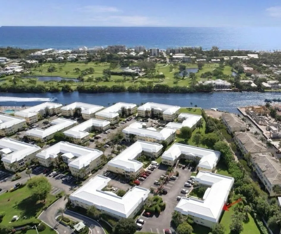 Aerial 3 colonial