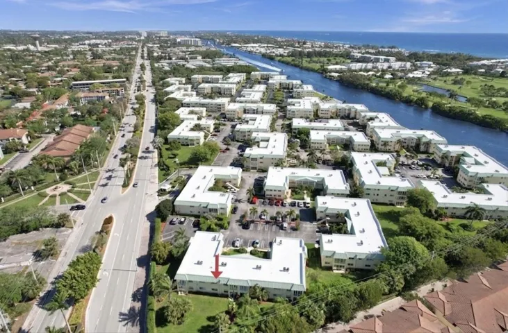 Aerial 1 Colonial