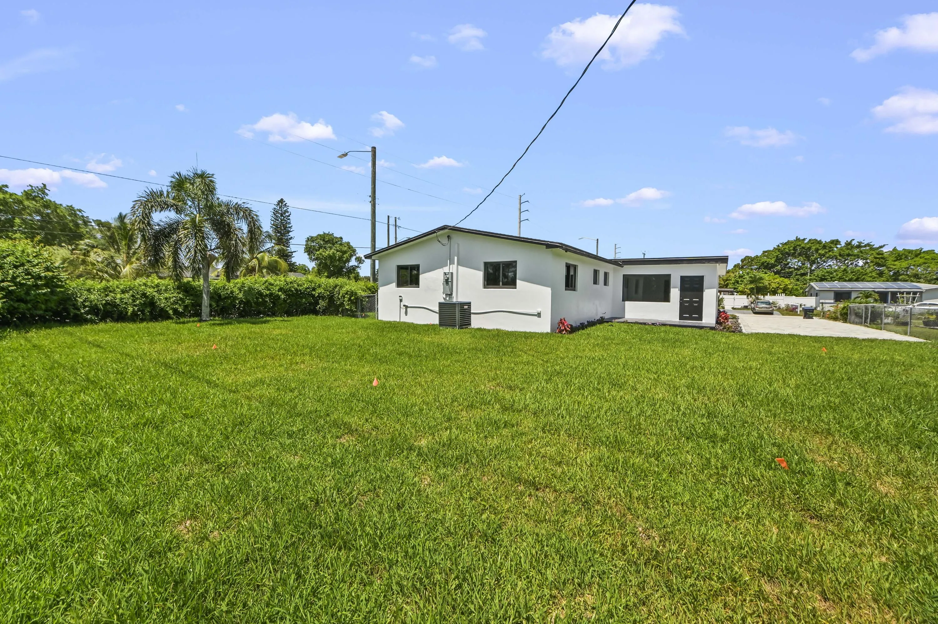 31 Backyard 05