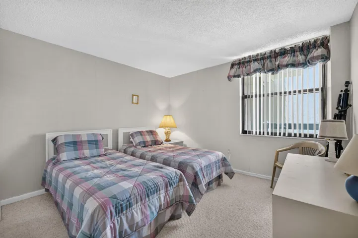 Guest bedroom