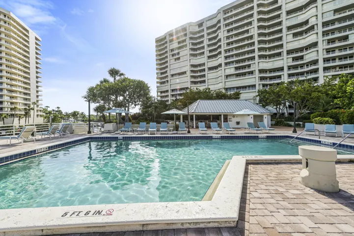 Heated Swimming Pool