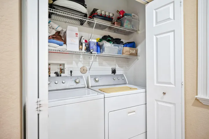 22-web-or-mls-4212-vineyard-cir