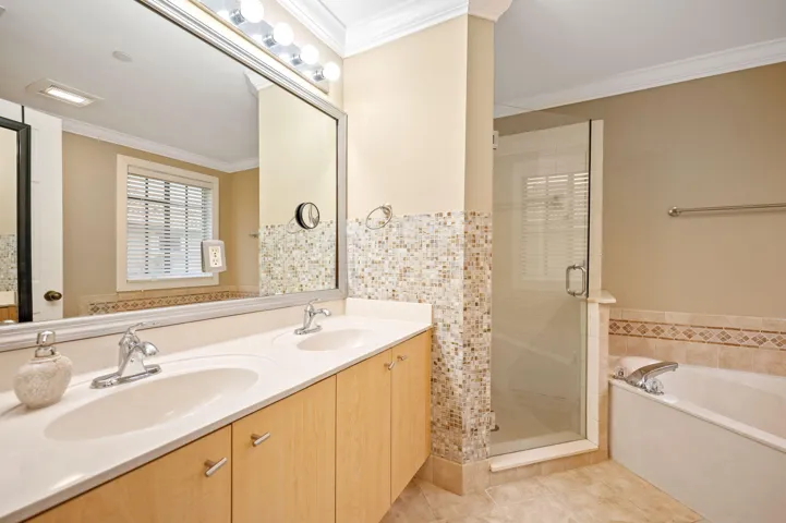 16-web-or-mls-4212-vineyard-cir