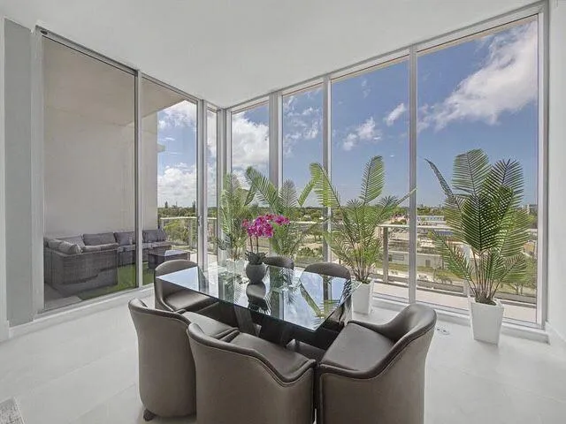 5-web-or-mls-medium-019ebd2b-08bd-709a-9