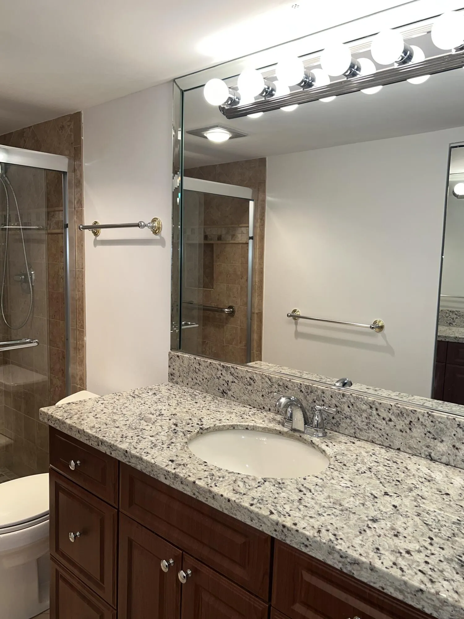Guest Bath with Granite Counter Top