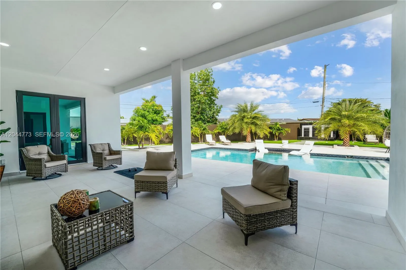 Property photo 63