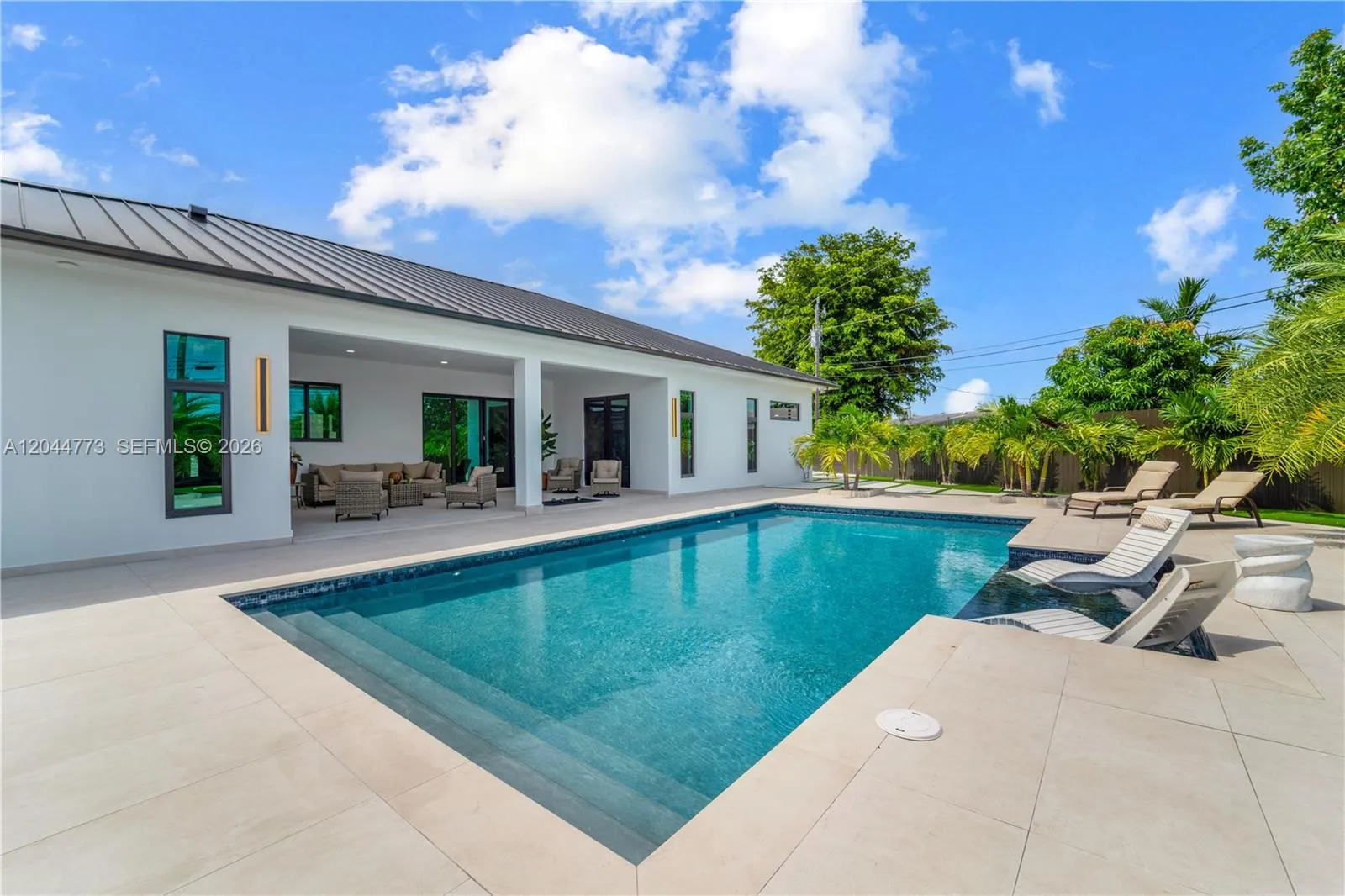 Property photo 63