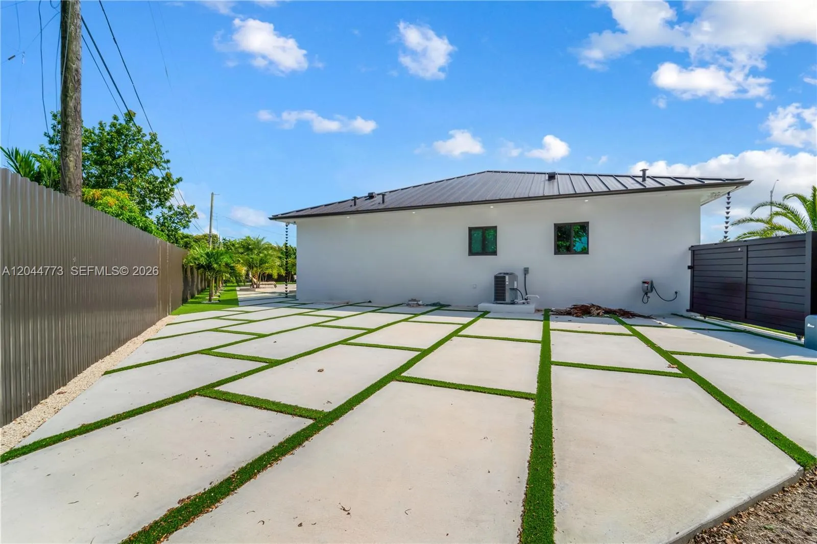 Property photo 81