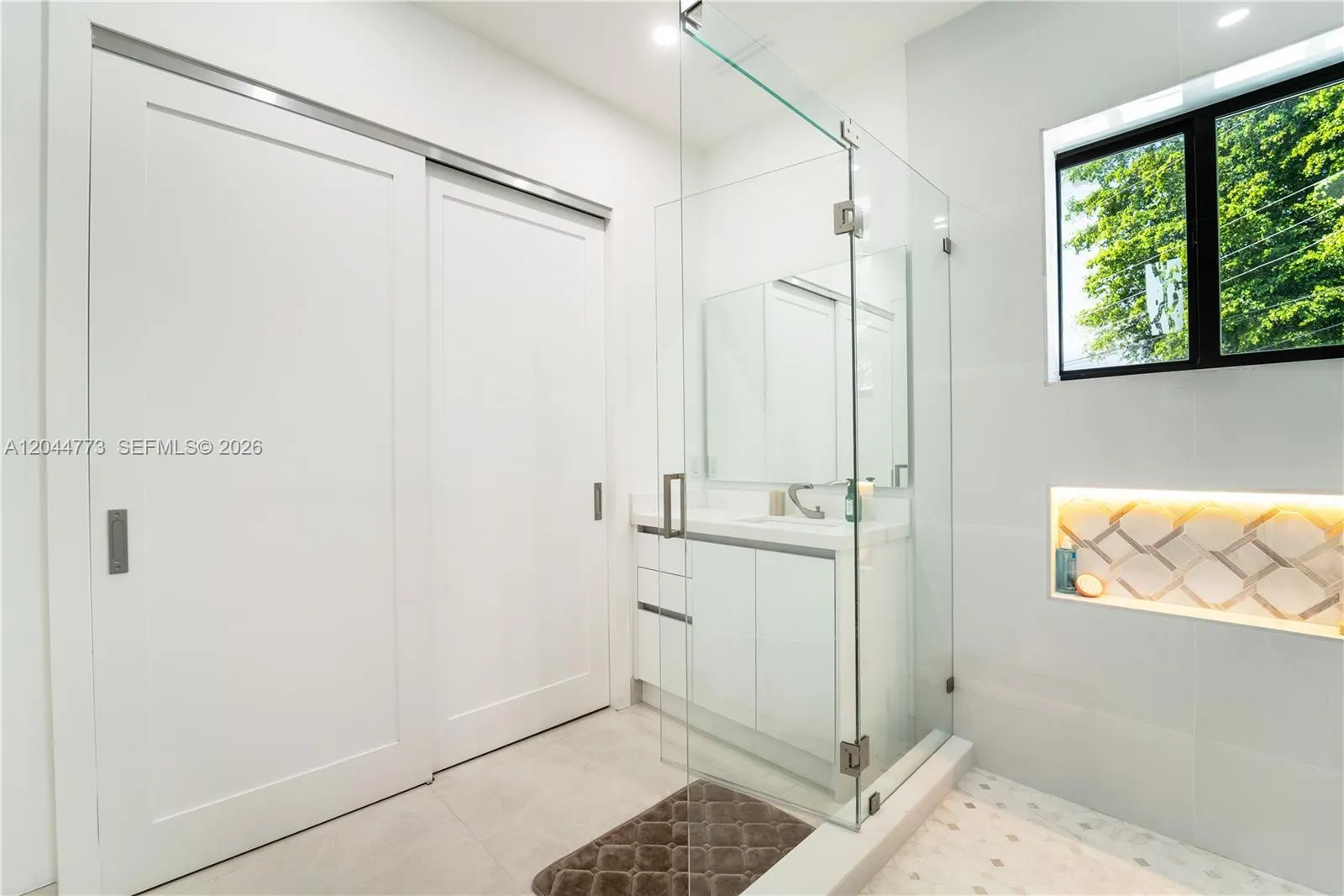 Property photo 50