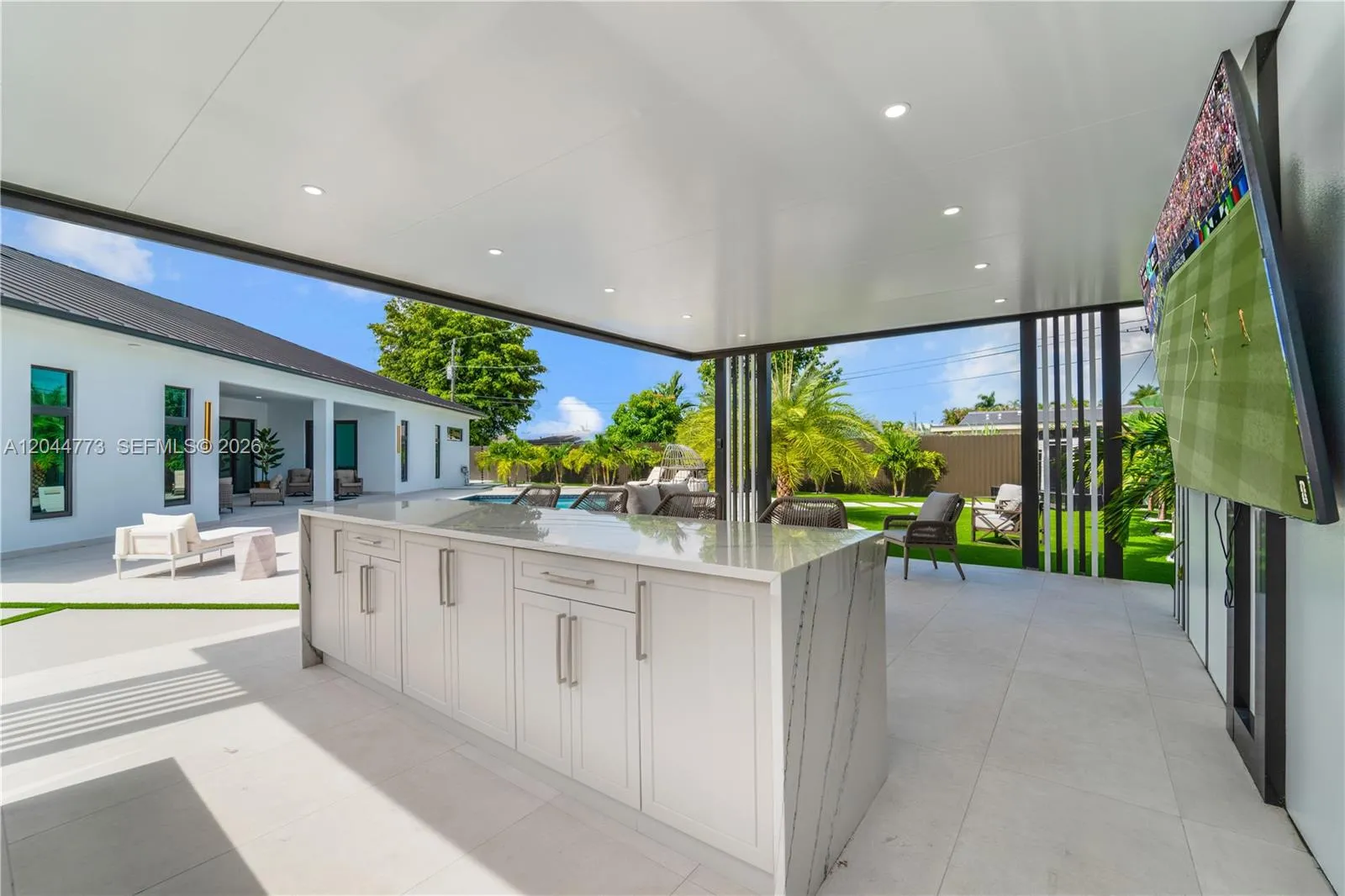 Property photo 77