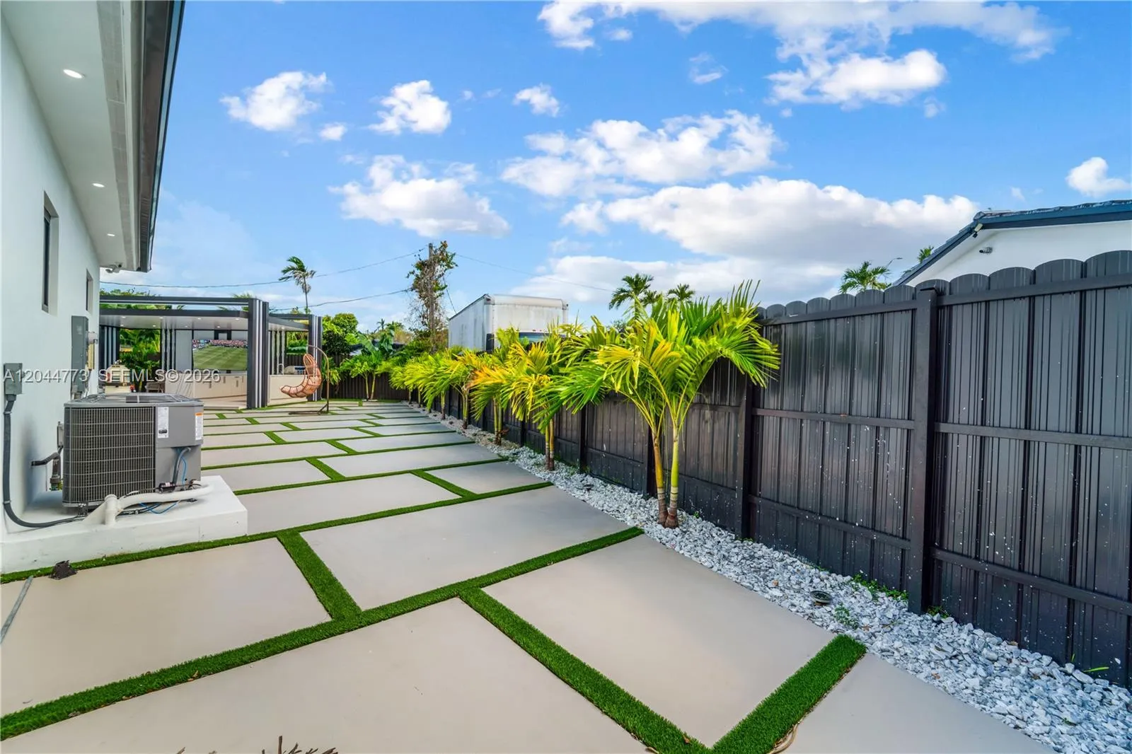 Property photo 76